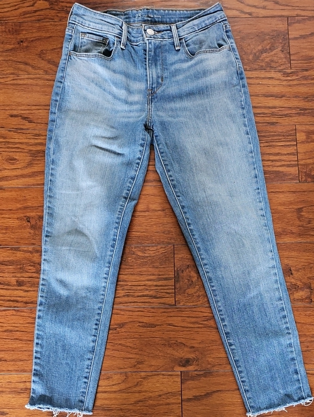 Levi's High Rise Skinny Jeans Size 25